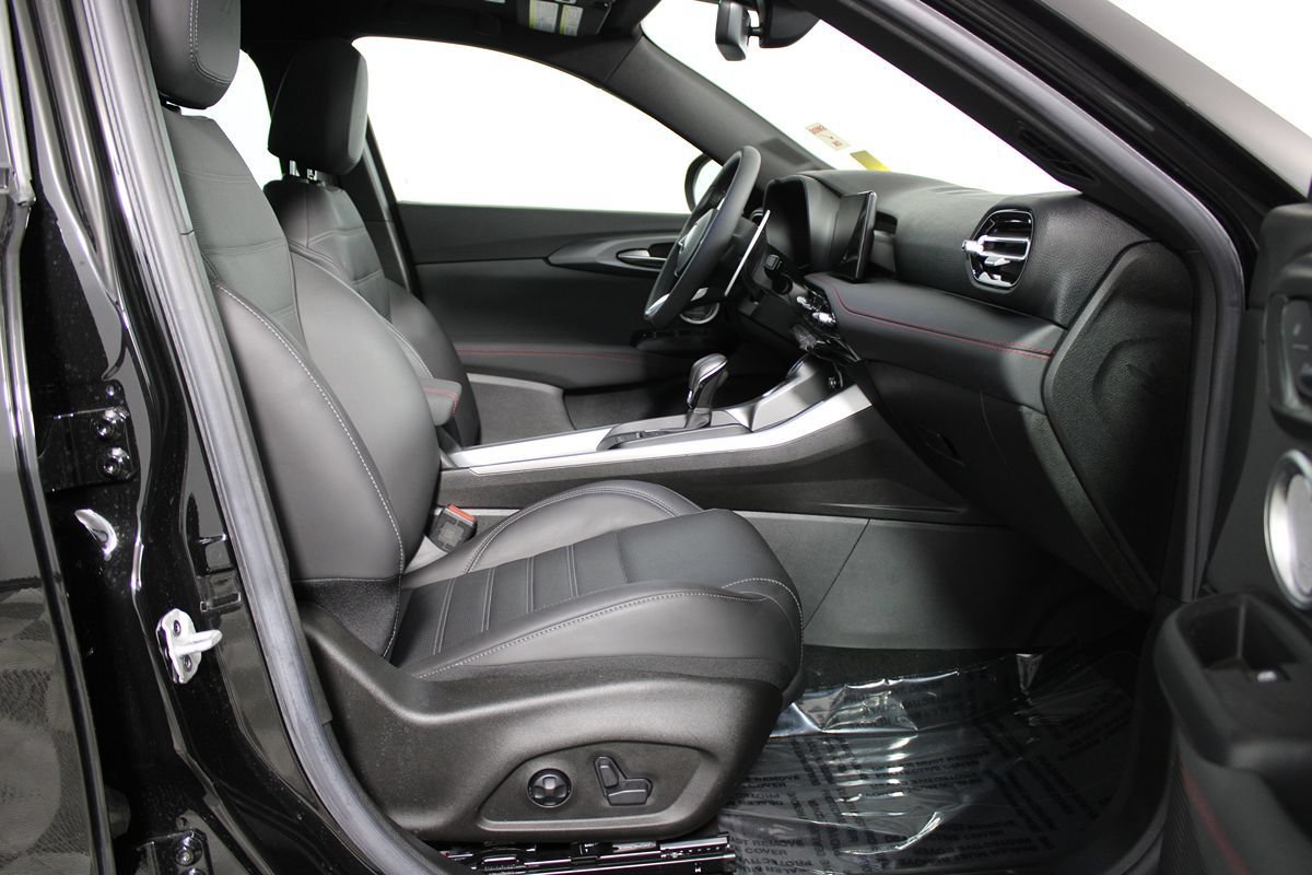 Used 2024 Dodge Hornet R/T Plus w/ R/T Blacktop Package AWD/4WD image 17