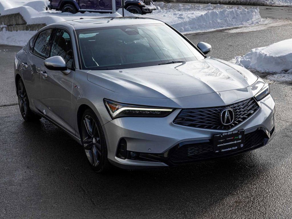 Used 2023 Acura Integra A-Spec image 3