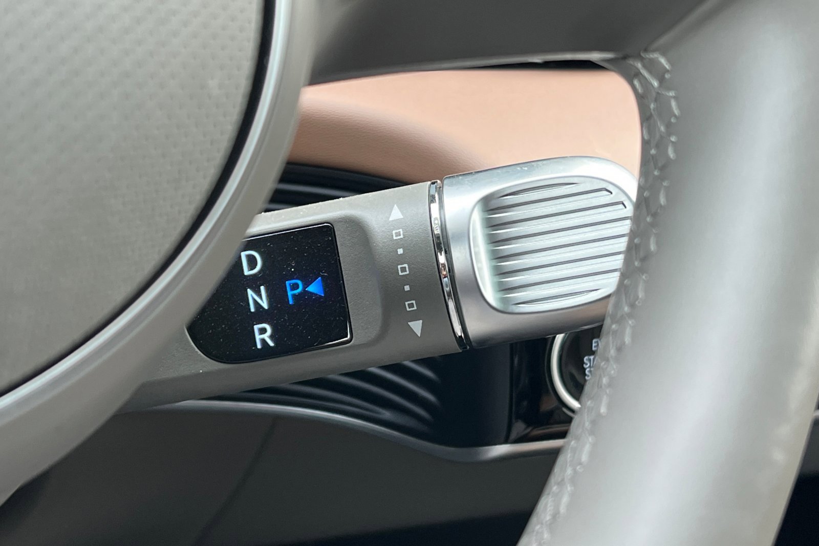 Used 2024 Hyundai Ioniq 5 Limited image 34