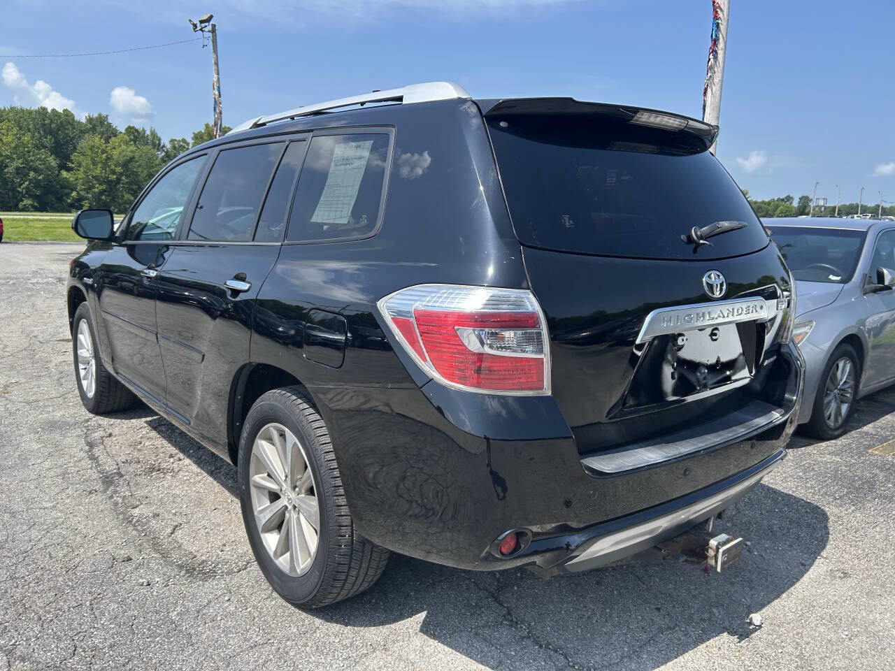 Used 2010 Toyota Highlander Limited image 3