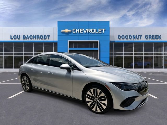 Used 2023 Mercedes-Benz EQE 500 4MATIC Sedan image 2