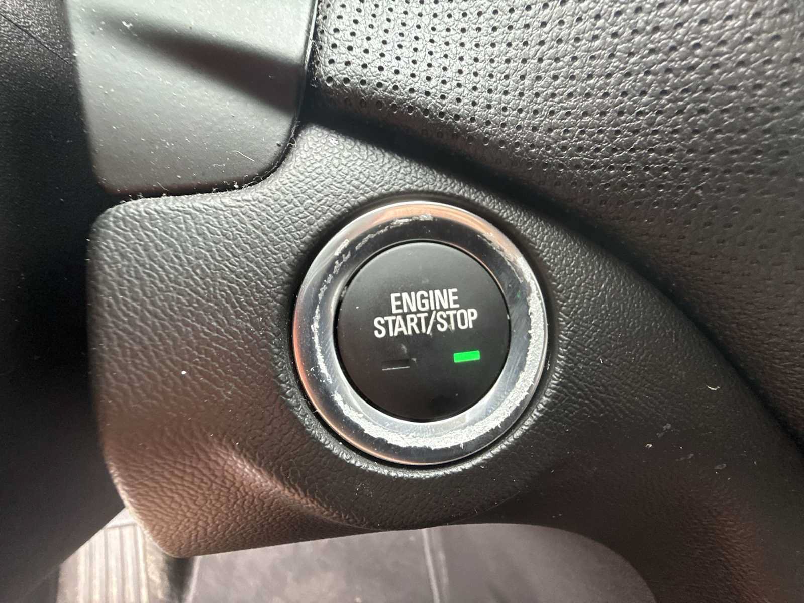 Certified 2023 Chevrolet Equinox Premier AWD/4WD image 17