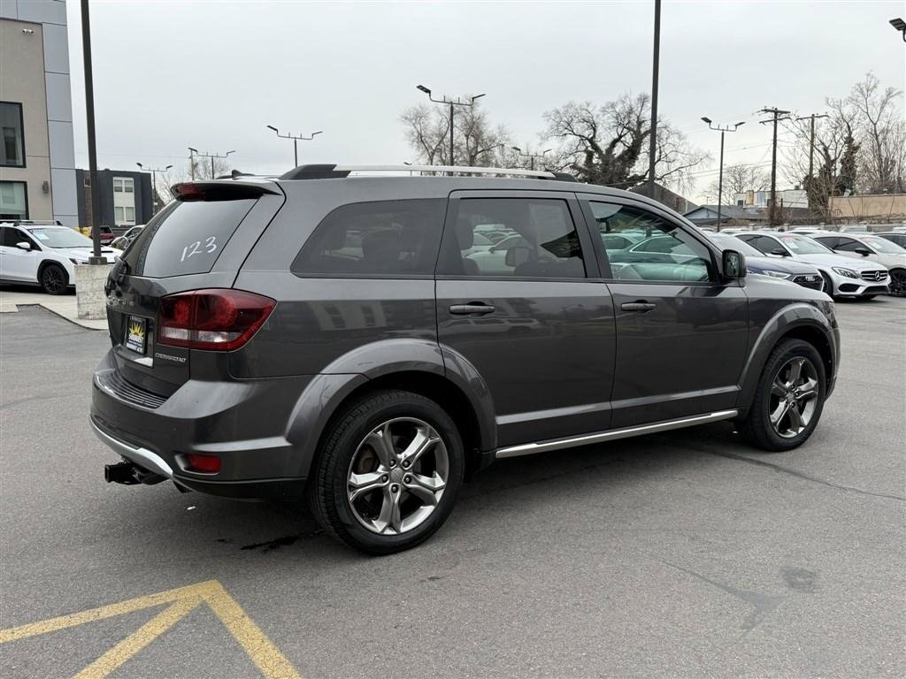 Used 2015 Dodge Journey Crossroad w/ Flexible Seating Group FWD image 7