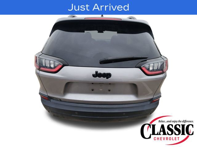 Used 2019 Jeep Cherokee Latitude Plus FWD image 7