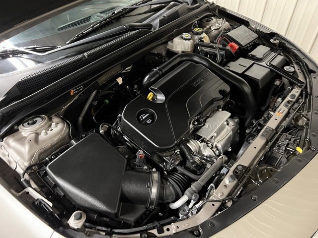Used 2024 Chevrolet Malibu LT image 43