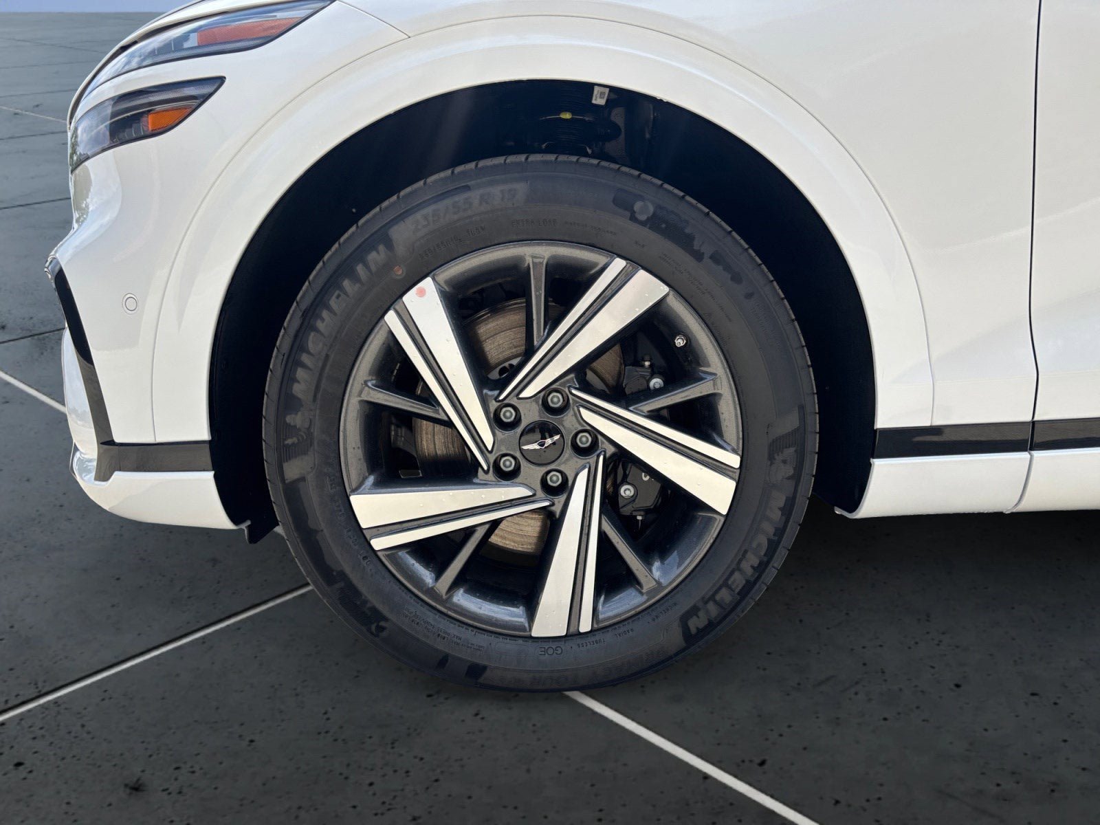 New 2026 Genesis GV70 3.5T Sport Advanced AWD/4WD image 14