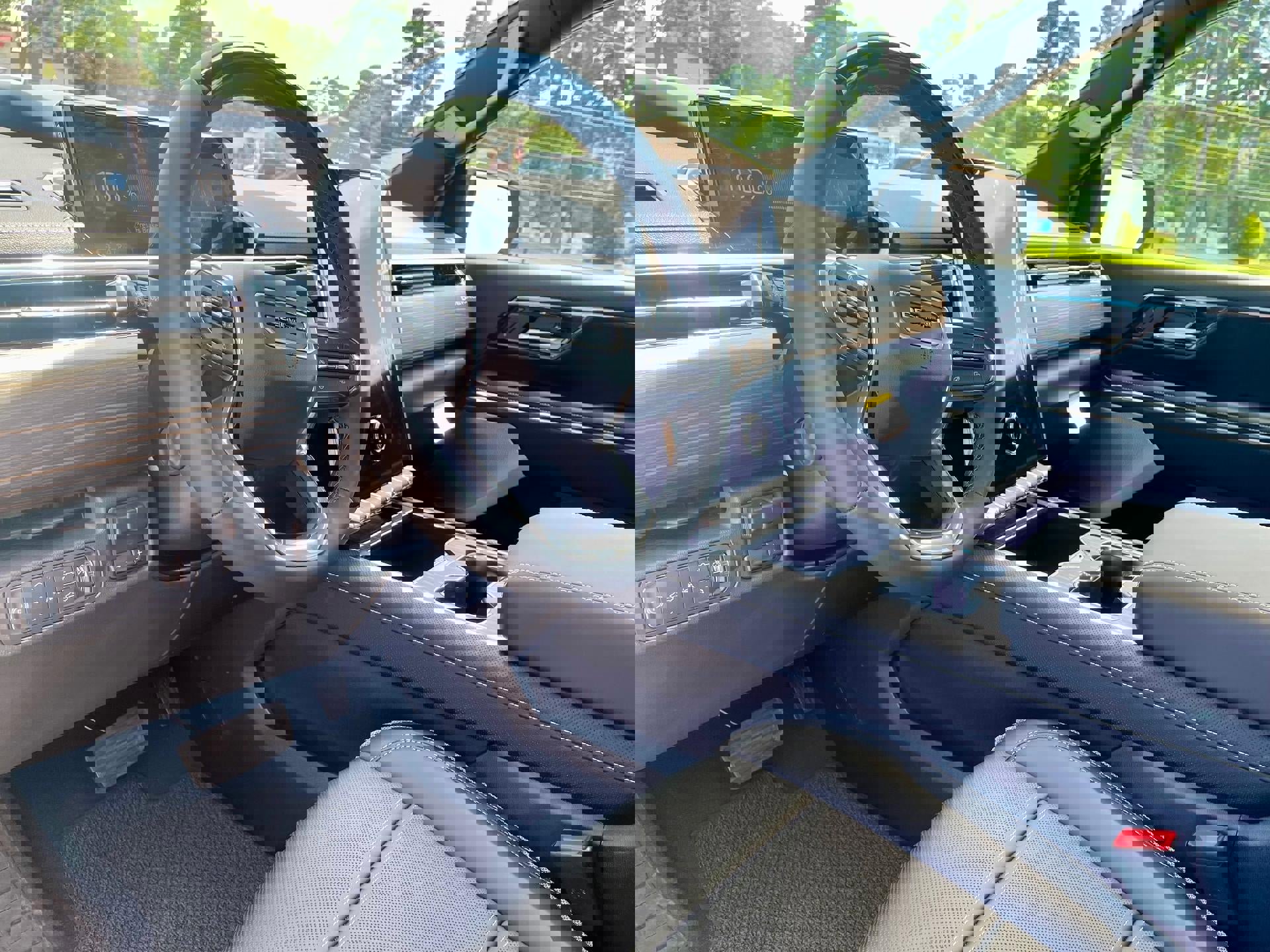 New 2025 GMC Sierra EV Denali image 9