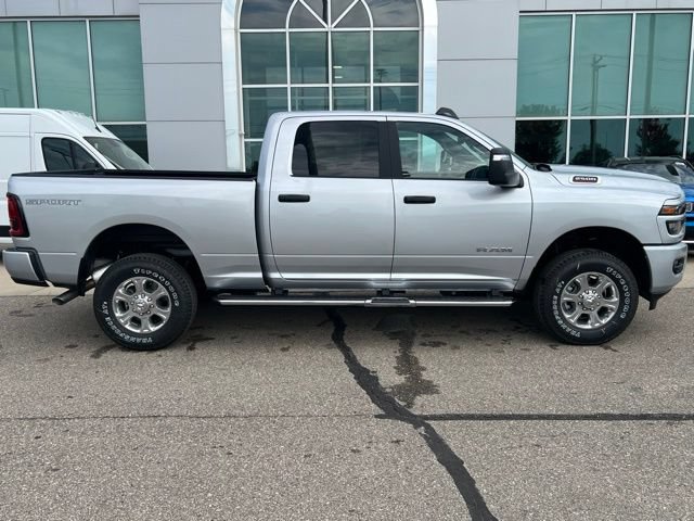 New 2026 RAM 2500 Big Horn AWD/4WD image 5