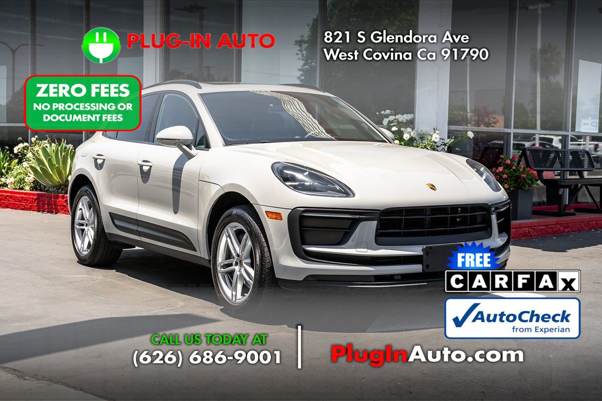 Used 2022 Porsche Macan AWD/4WD image 3