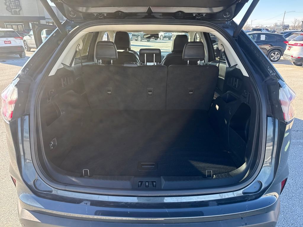 Used 2024 Ford Edge SEL w/ Convenience Package image 30