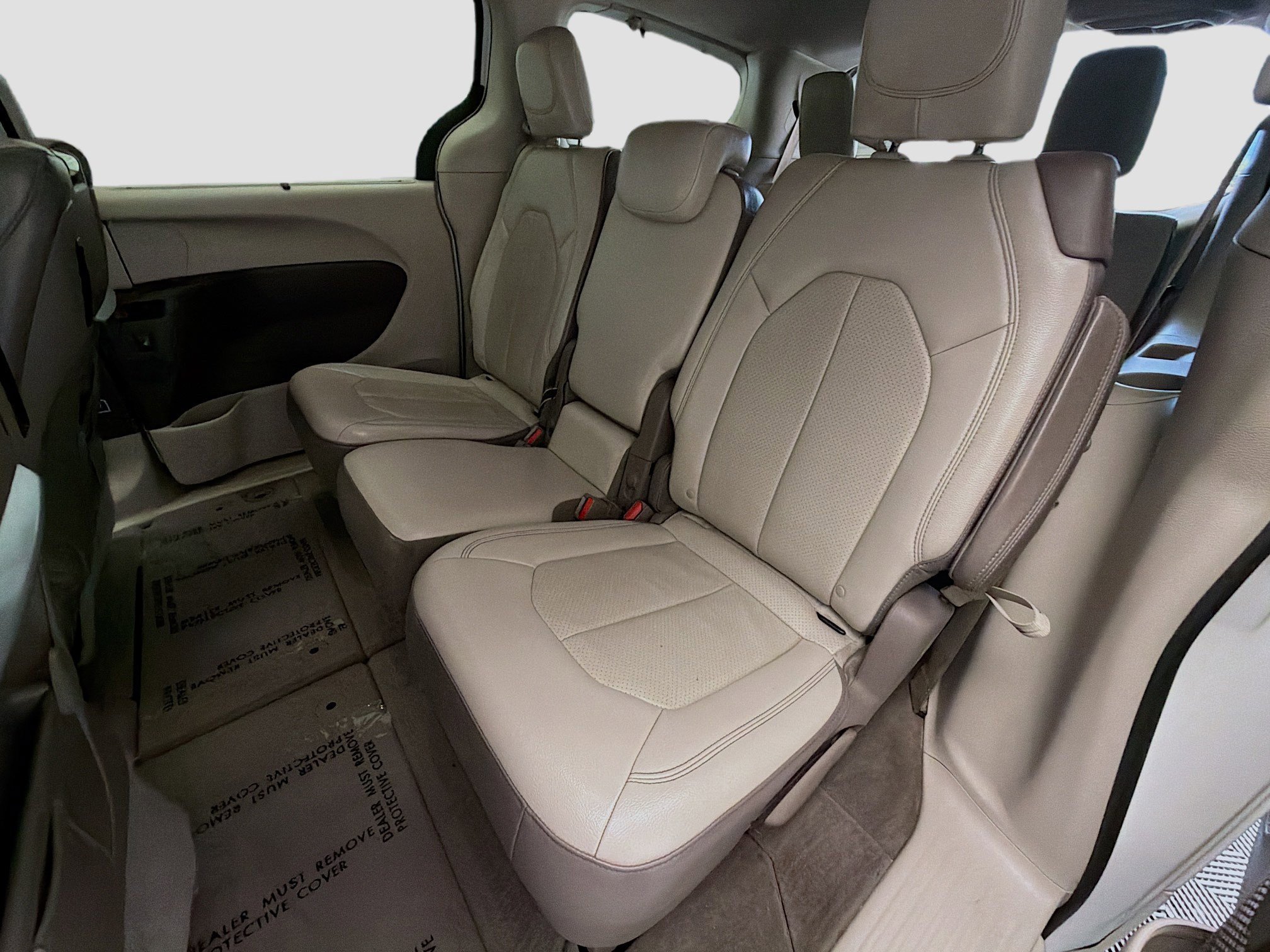 Used 2018 Chrysler Pacifica Touring-L Plus w/ Advanced Safetytec Group image 13