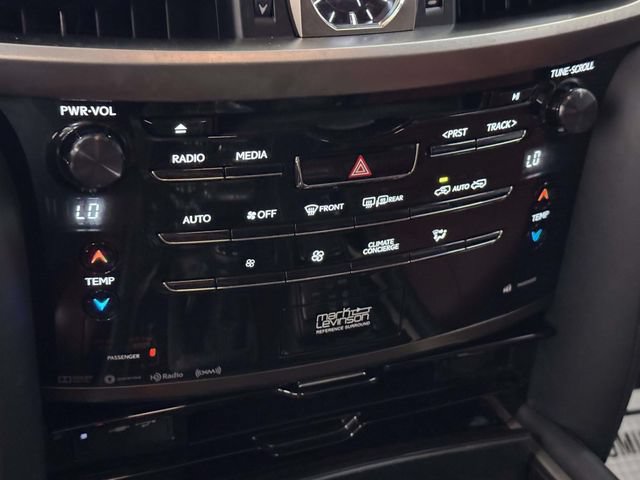 Used 2019 Lexus LX 570 4WD w/ Luxury Package image 49