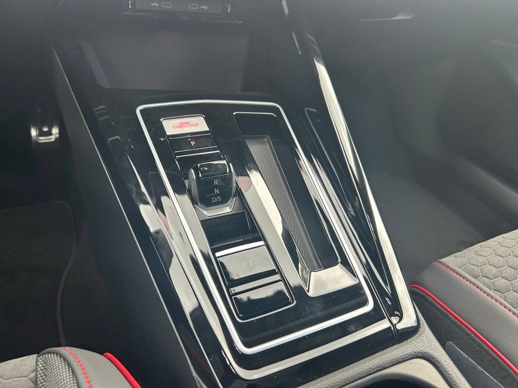 New 2026 Volkswagen GTI SE FWD image 52