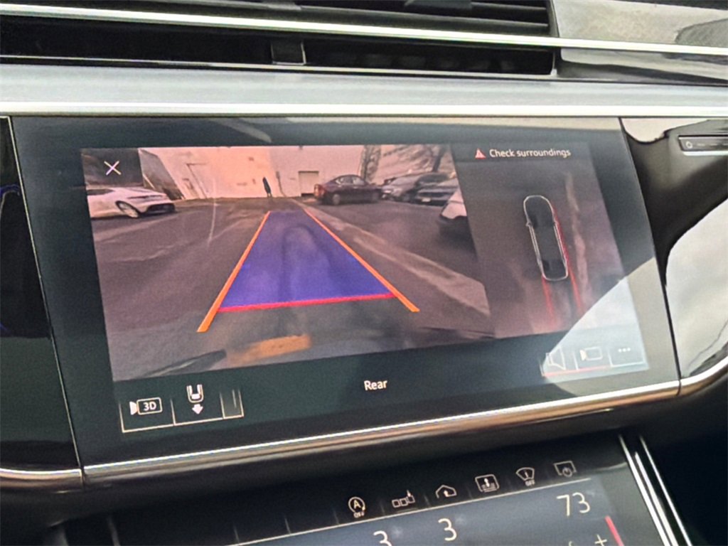 Used 2020 Audi S8 L image 32