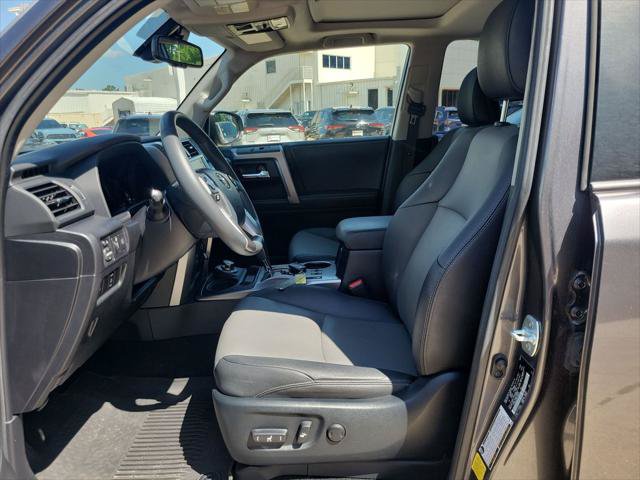 Certified 2021 Toyota 4Runner SR5 Premium w/ Moonroof Package AWD/4WD image 15