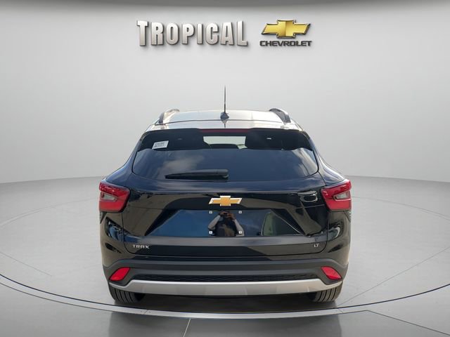 New 2026 Chevrolet Trax LT FWD image 4