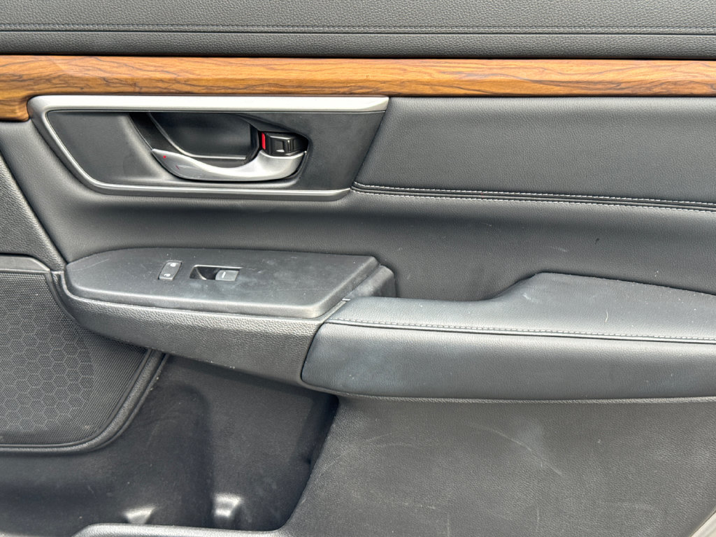 Used 2020 Honda CR-V EX-L image 16