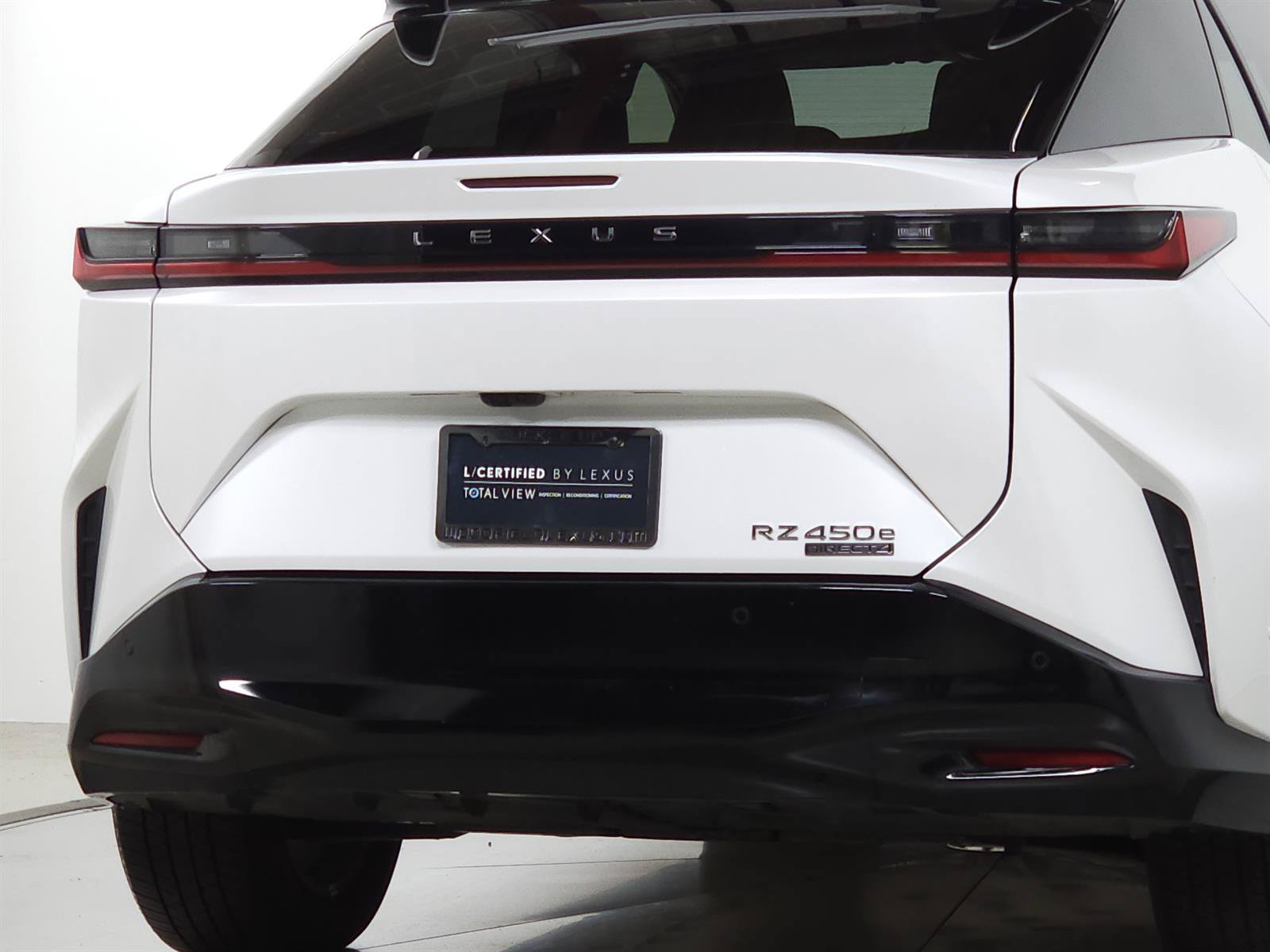 Used 2023 Lexus RZ 450e Premium w/ Technology Package AWD/4WD image 11