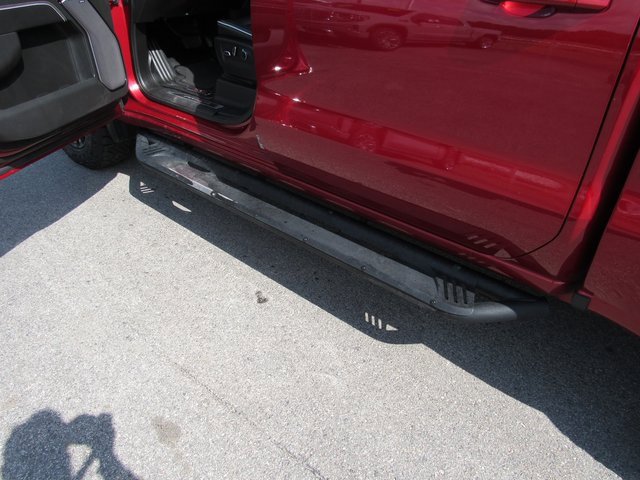 Certified 2022 GMC Sierra 1500 AT4X image 12