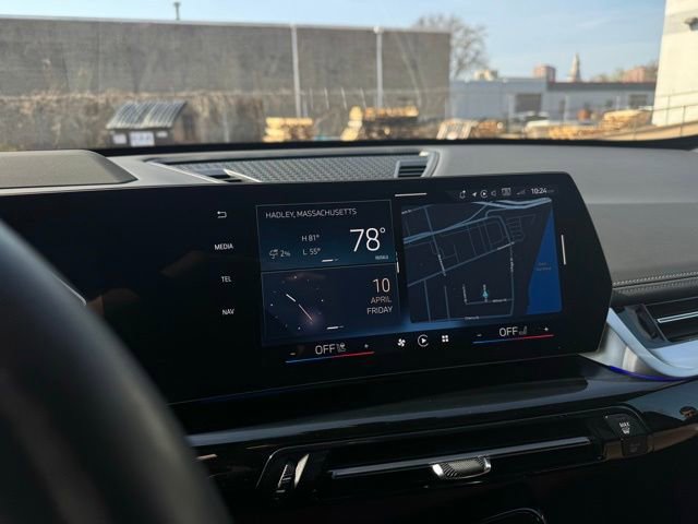 Used 2024 BMW X1 xDrive28i w/ Technology Package image 28