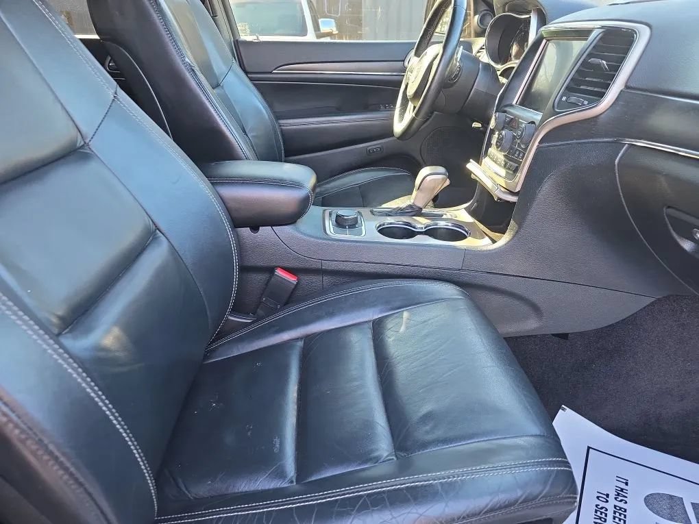Used 2014 Jeep Grand Cherokee Limited AWD/4WD image 12