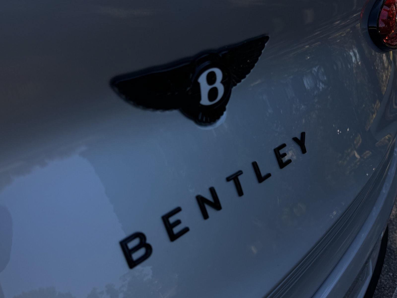 New 2027 Bentley Bentayga AWD/4WD image 36