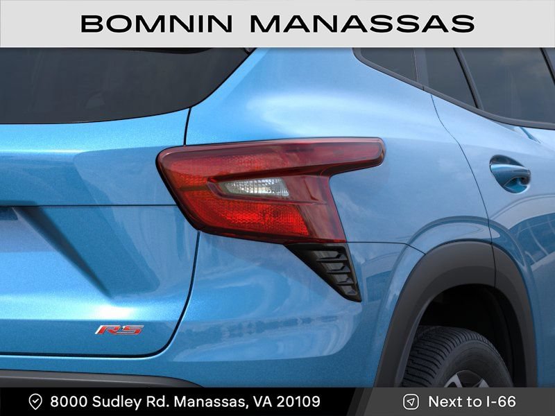 New 2026 Chevrolet Trax RS w/ Sunroof Package FWD image 11