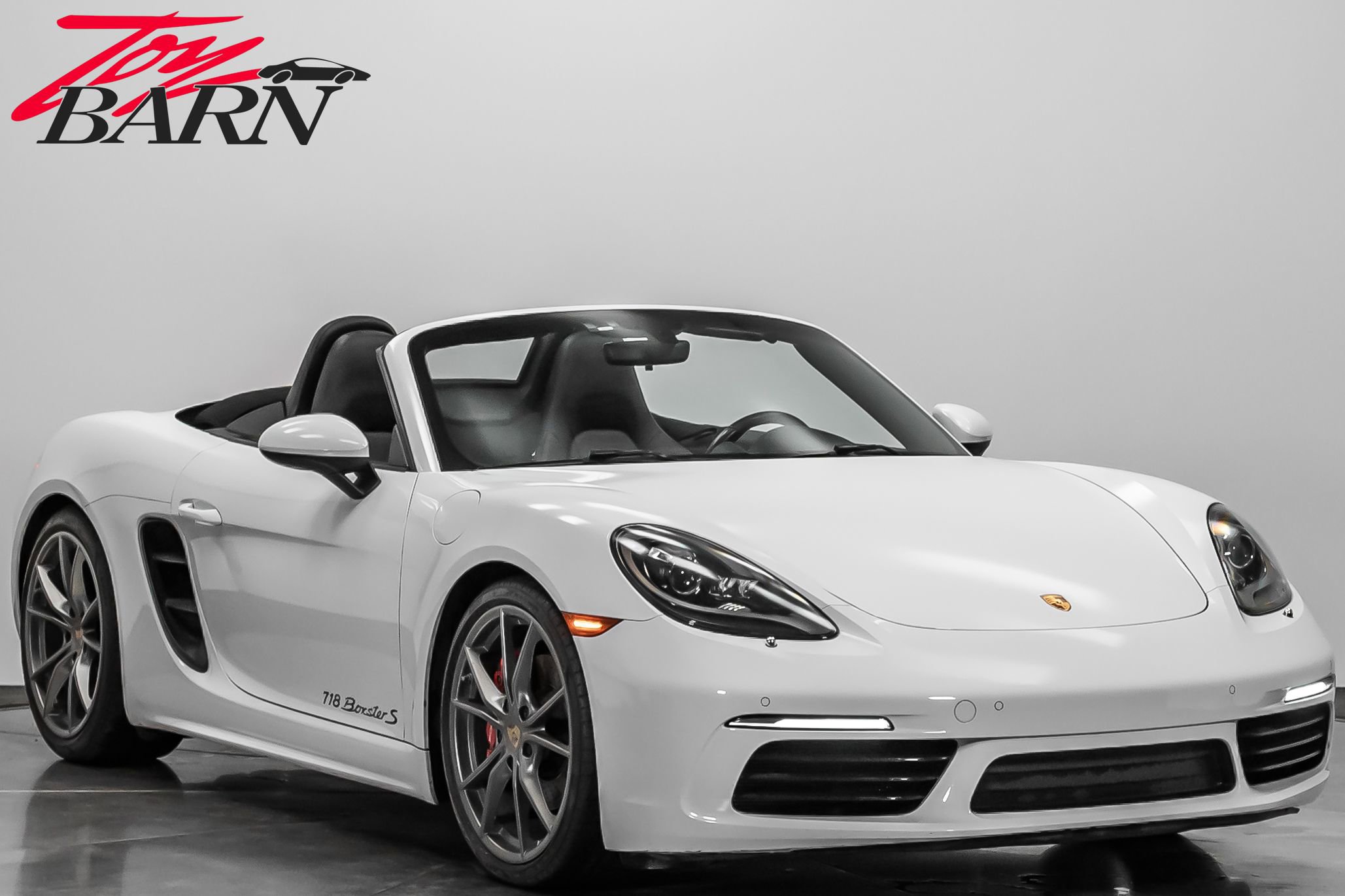 Used 2017 Porsche 718 Boxster S image 7