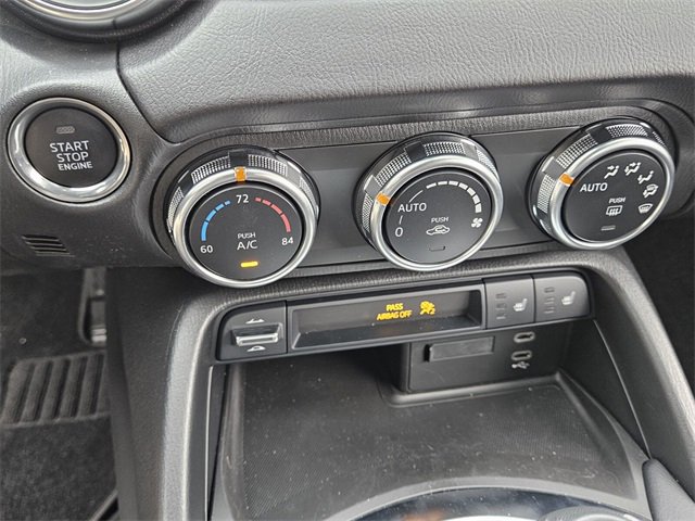 Used 2025 MAZDA MX-5 Miata RF Grand Touring image 22