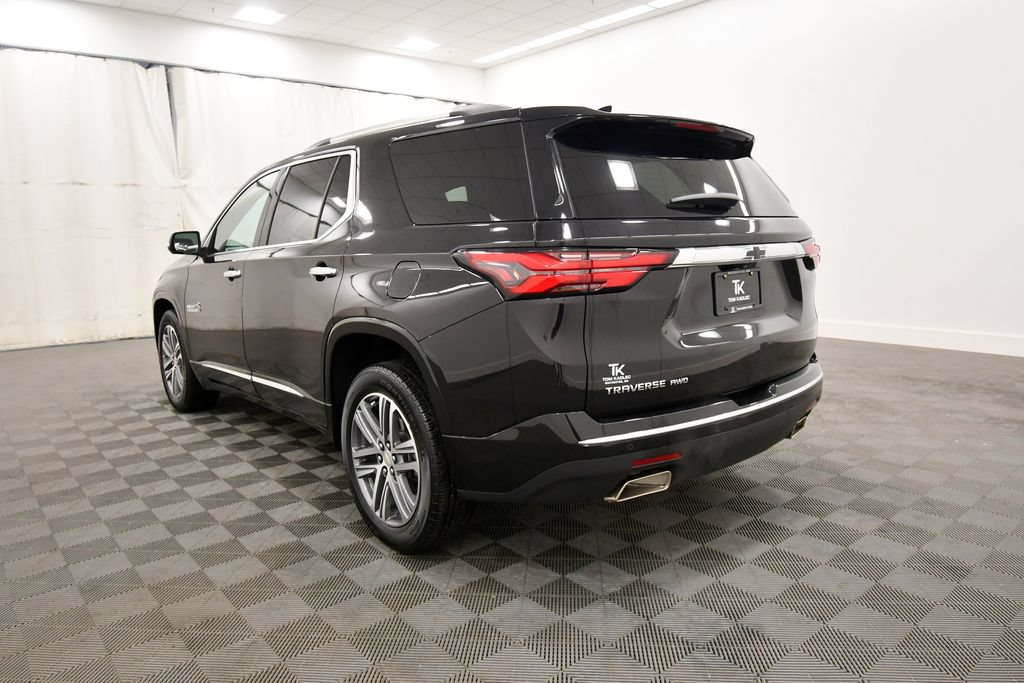 Used 2024 Chevrolet Traverse High Country AWD/4WD image 5