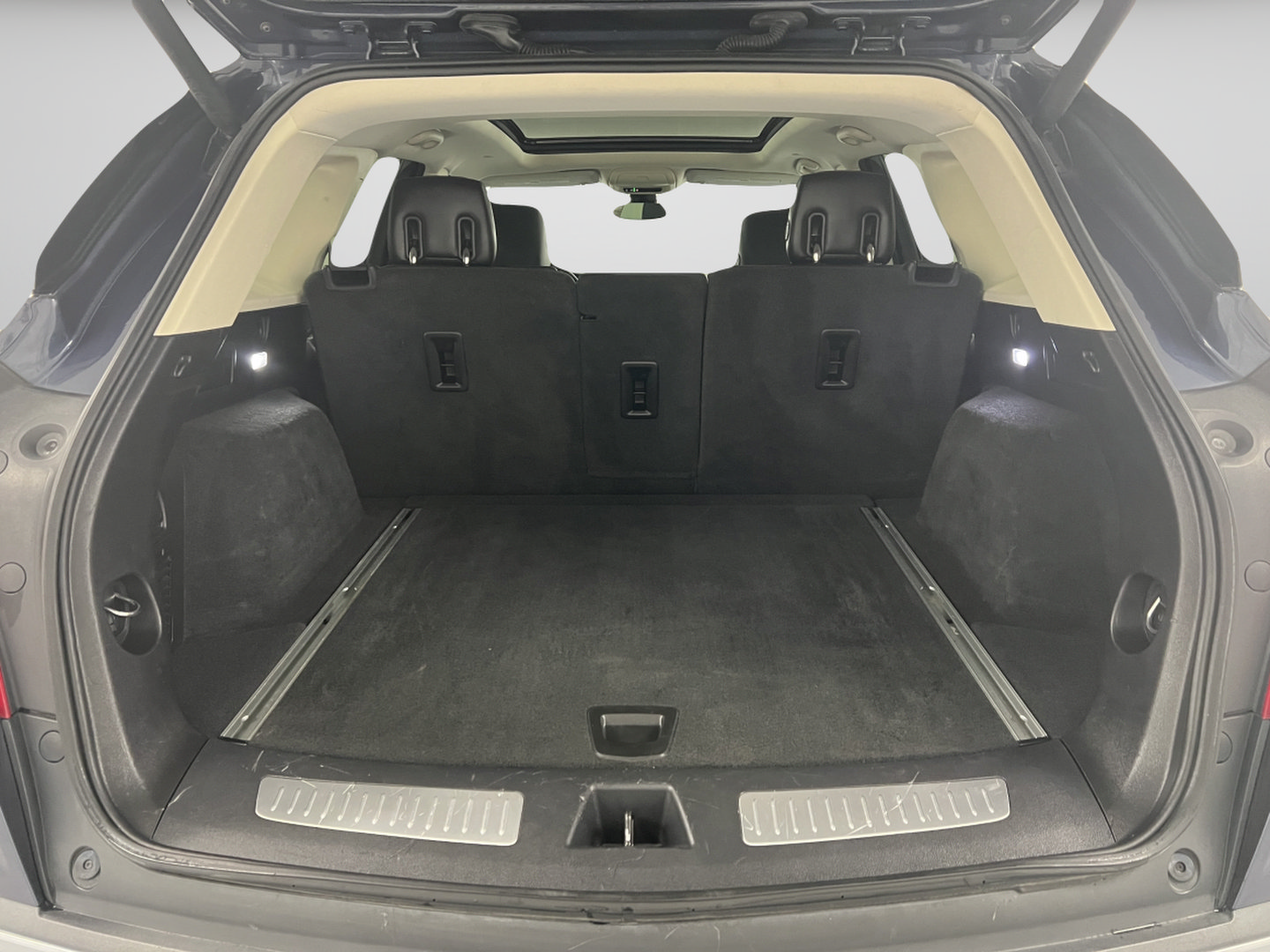 Used 2019 Cadillac XT5 Luxury FWD image 38