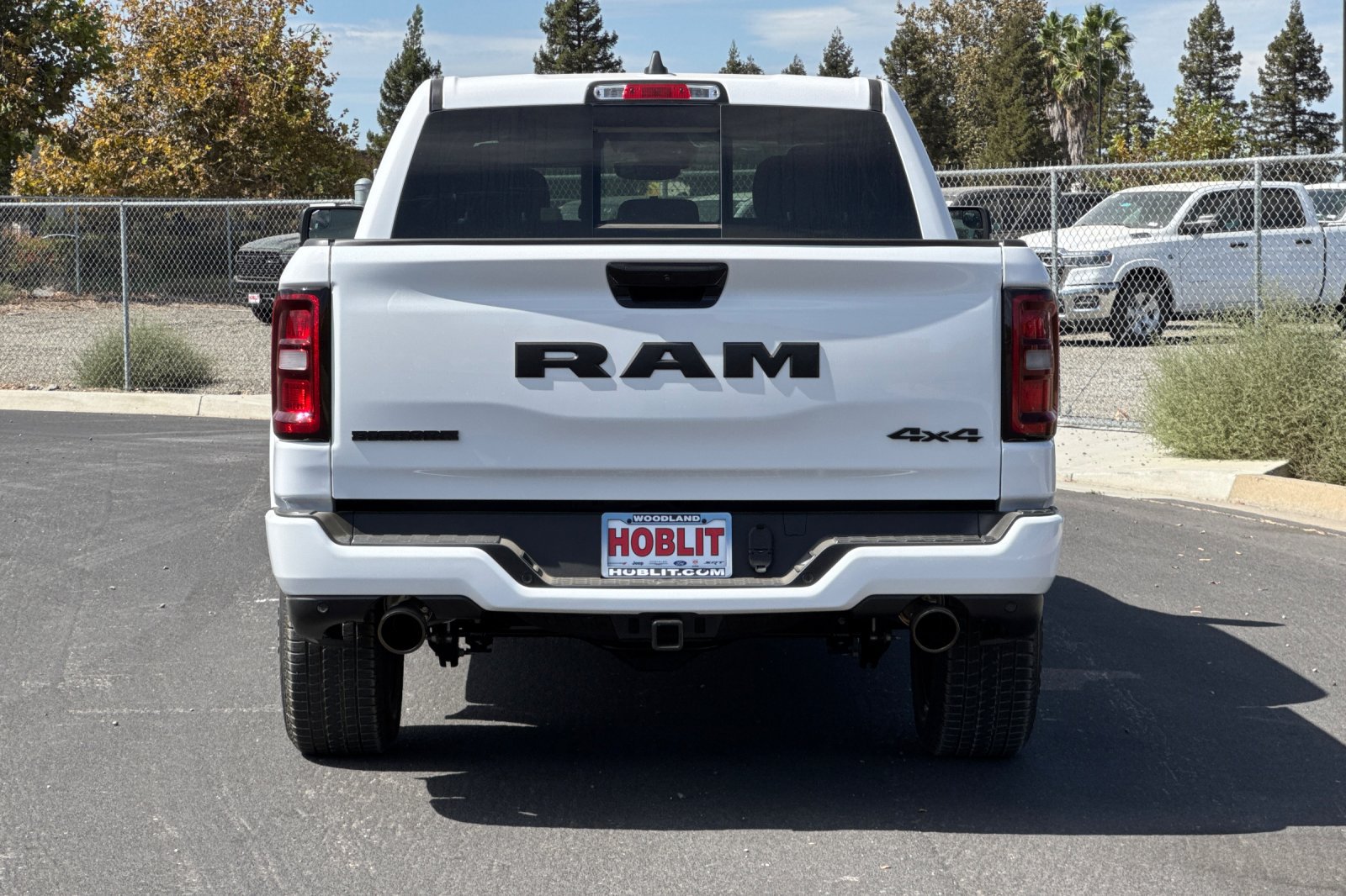 New 2027 RAM 1500 4x4 Crew Cab image 4