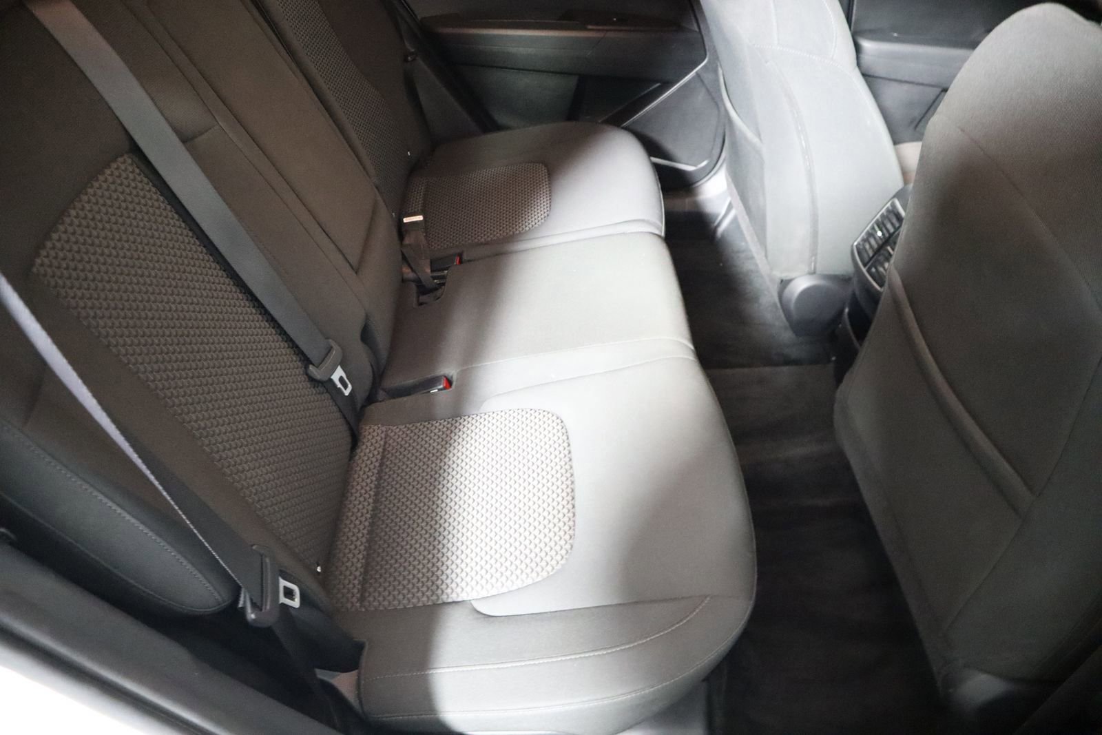 Used 2023 Kia Sportage LX image 54