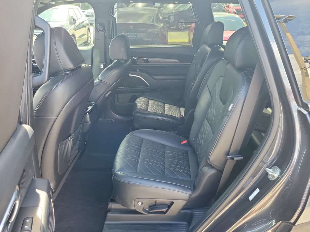 Used 2024 Kia Telluride SX Prestige X-Pro AWD/4WD image 9