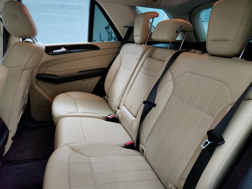 Used 2018 Mercedes-Benz GLE 350 image 24