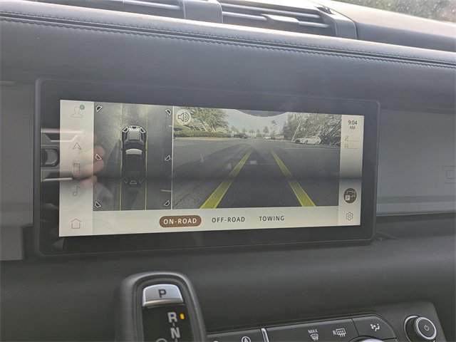 Used 2024 Land Rover Defender 110 X-Dynamic SE image 23