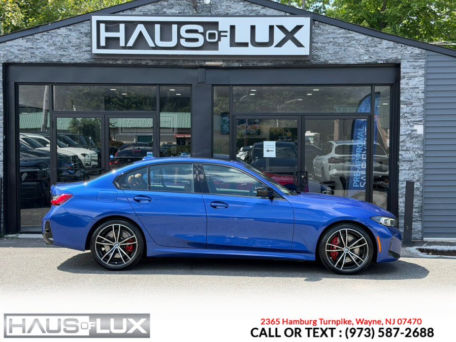 Used 2024 BMW 330i xDrive Sedan w/ M Sport Package AWD/4WD image 12