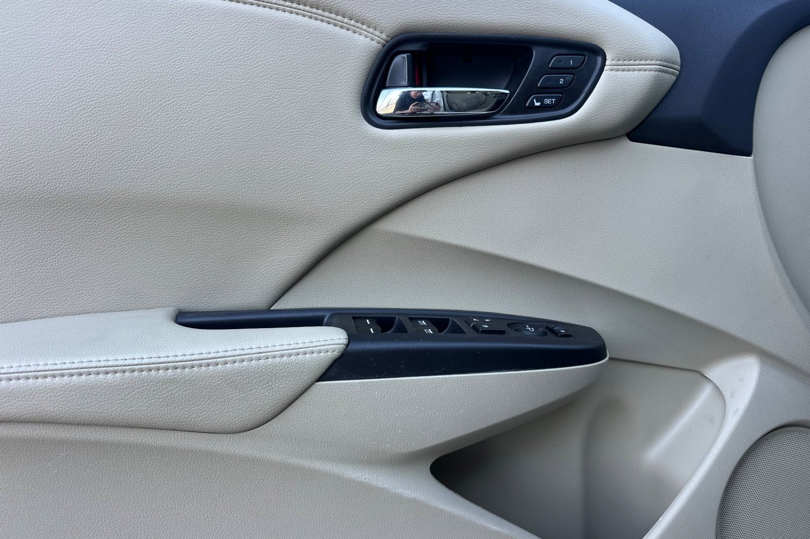 Used 2017 Acura RDX AWD w/ Technology Package image 12