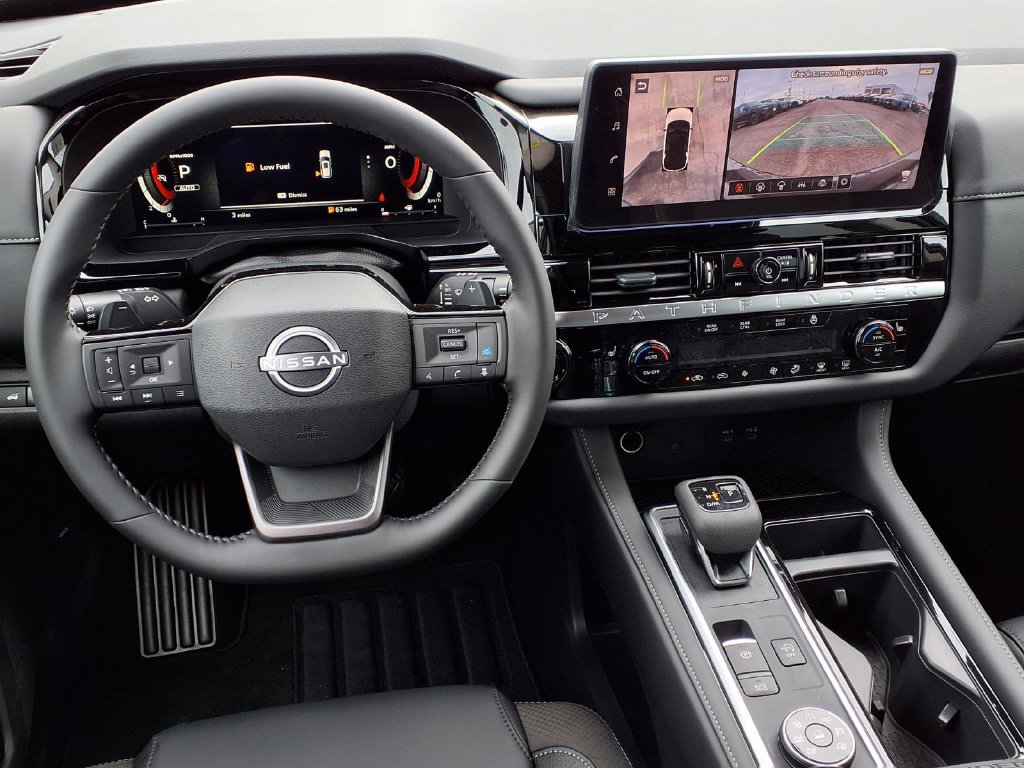 New 2026 Nissan Pathfinder SL AWD/4WD image 12