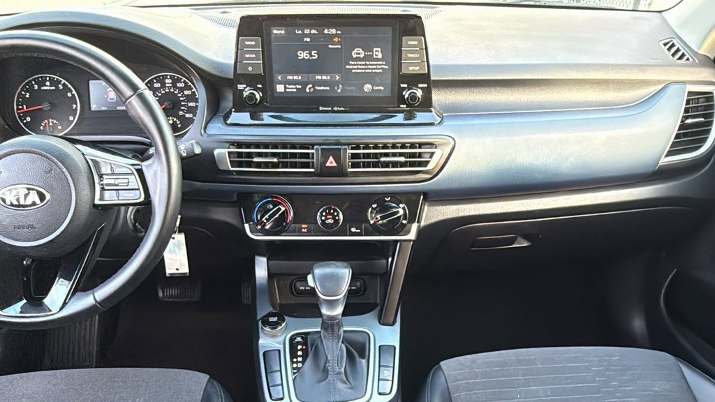 Used 2021 Kia Seltos S image 25