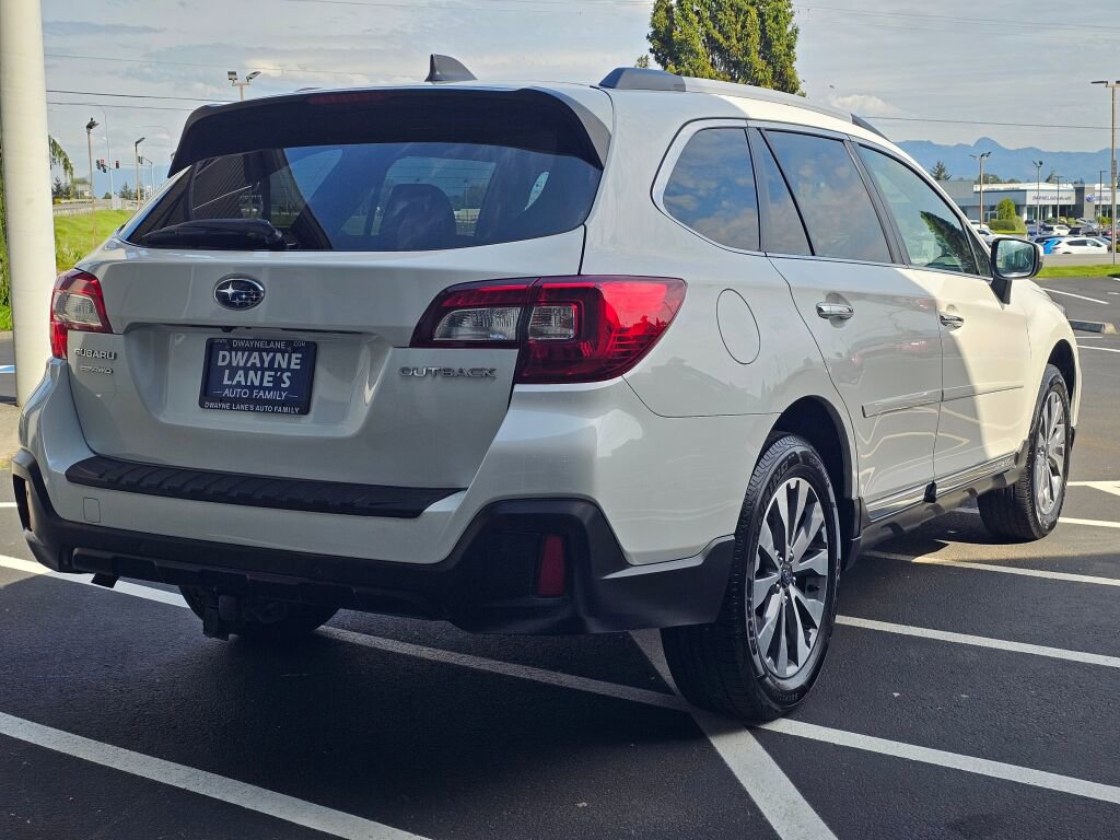 Used 2019 Subaru Outback 2.5i Touring w/ Popular Package #3A AWD/4WD image 5
