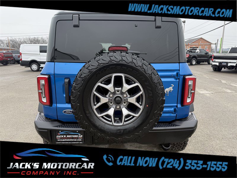 Used 2025 Ford Bronco Badlands image 12