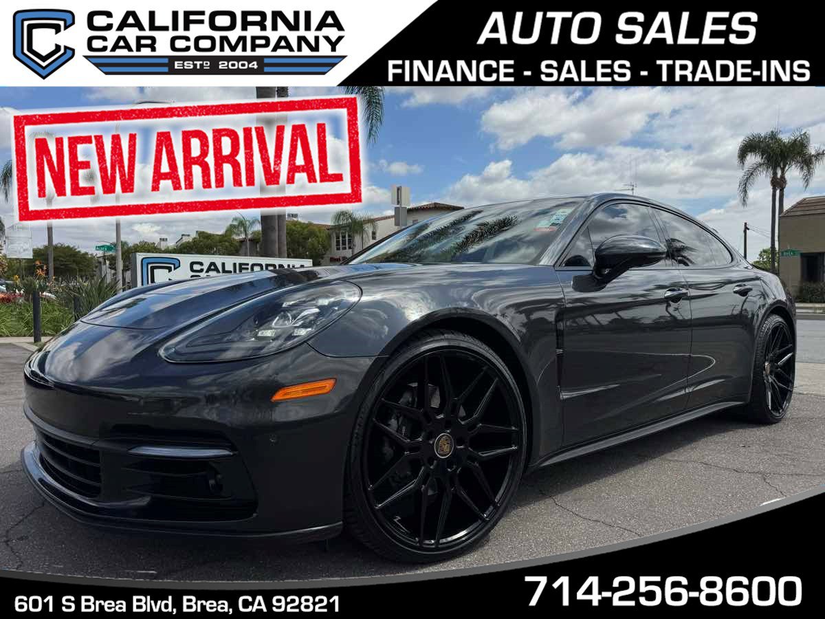 Used 2020 Porsche Panamera image 1