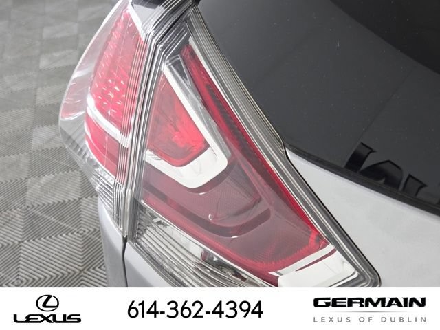 Used 2016 Nissan Rogue SL w/ SL Premium Package AWD/4WD image 15
