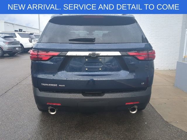 Used 2023 Chevrolet Traverse LT w/ LT Premium Package image 5