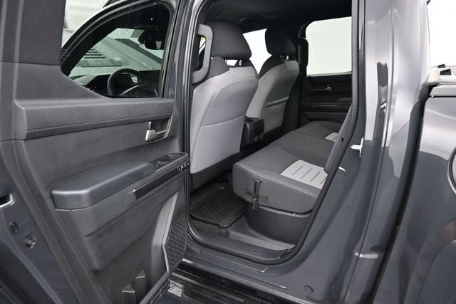 Used 2024 Toyota Tacoma TRD Sport w/ TRD Sport Upgrade Package AWD/4WD image 17