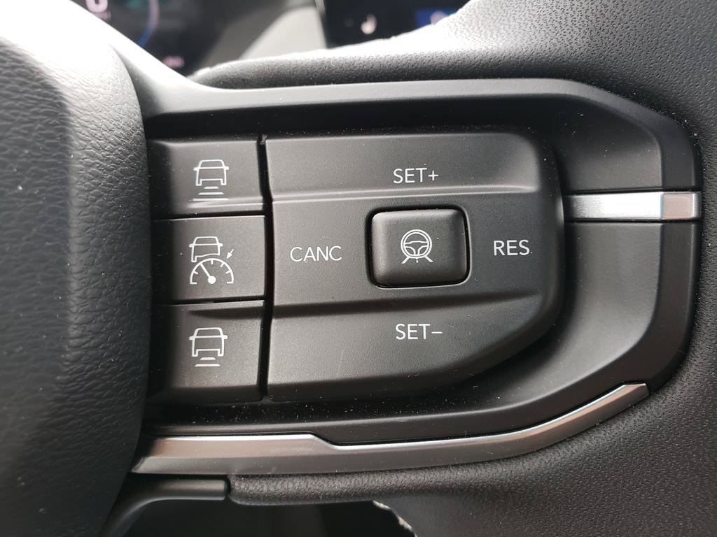New 2026 Jeep Cherokee Laredo AWD/4WD image 20
