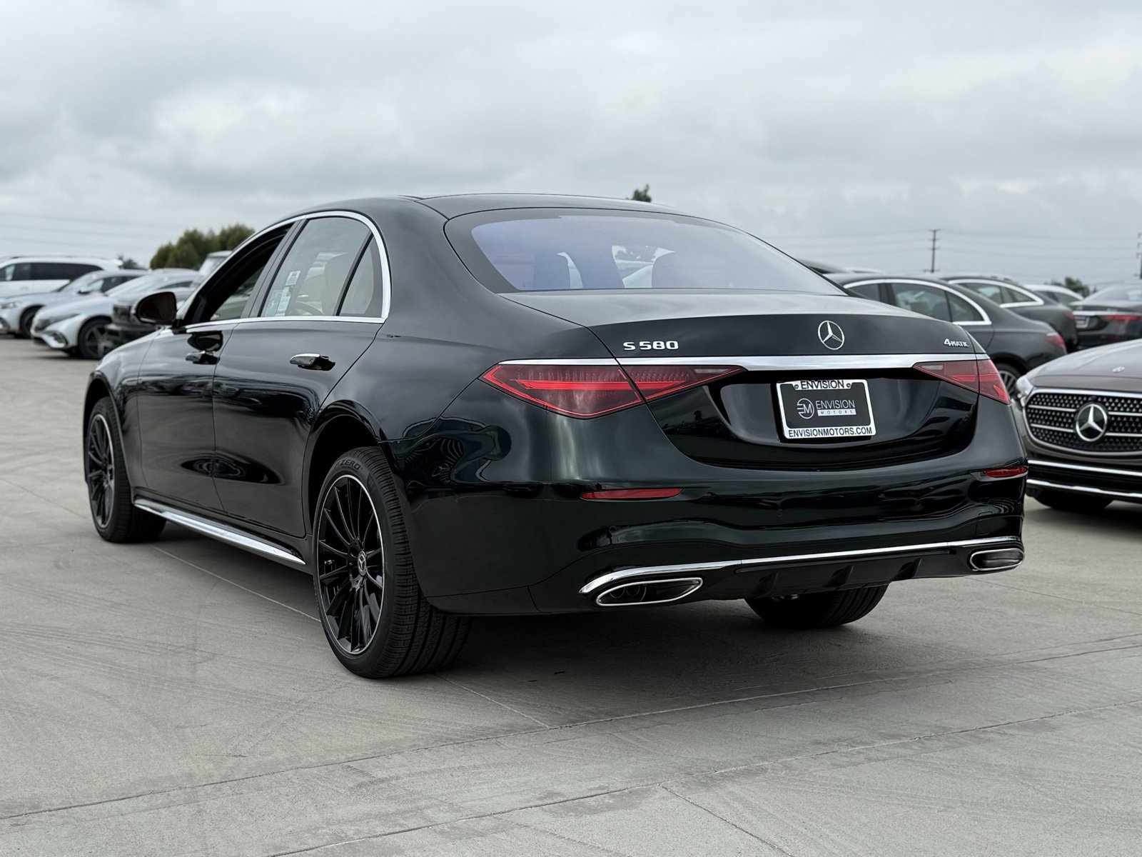 New 2026 Mercedes-Benz S 580 4MATIC Sedan image 8