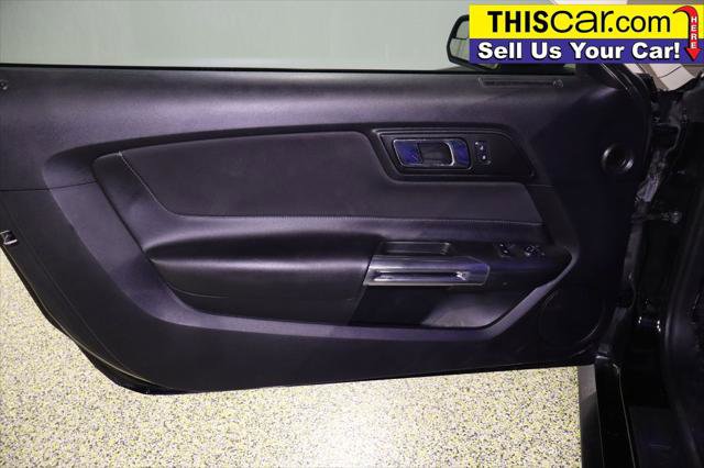 Used 2015 Ford Mustang Coupe image 27