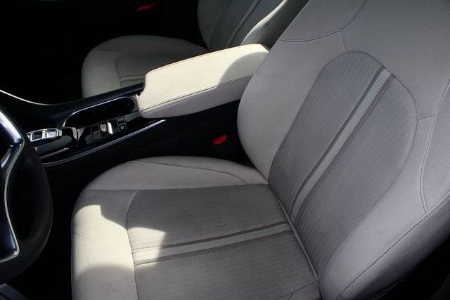 Used 2023 Hyundai Sonata SEL w/ Preferred Accessory Package image 4